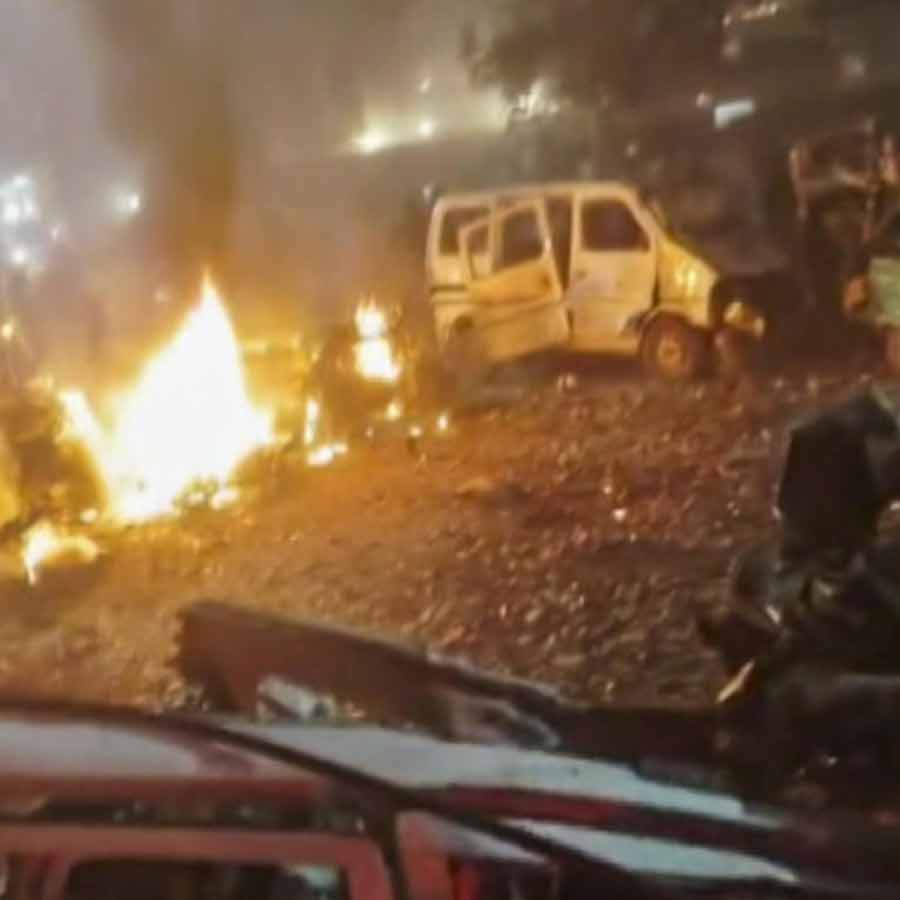 क्या दिल्ली विस्फोट के पीछे किसी पाक समर्थित संगठन का ‘सफेदपोश मॉड्यूल’ है?